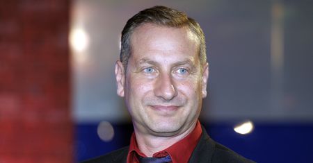 Rozwiedli się po 20 latach. Mało kto wie, kim jest jego była żona