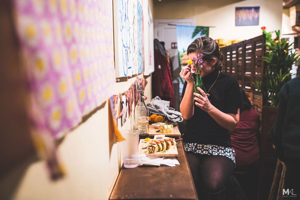 Jego dziewczyna wciąż nie pozwala mu się fotografować 7