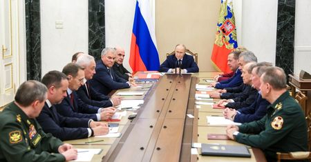 Putin odpowiada Trumpowi. Rosja straszy testami nuklearnymi