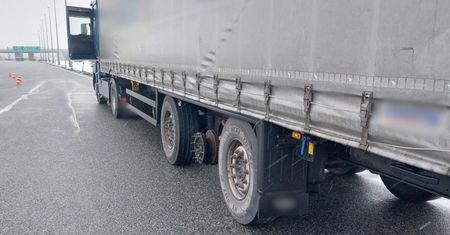 Bez koła jechał do Ukrainy. Zatrzymał go patrol GITD