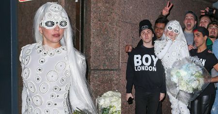 Lady Gaga leci w kosmos... (ZDJĘCIA)