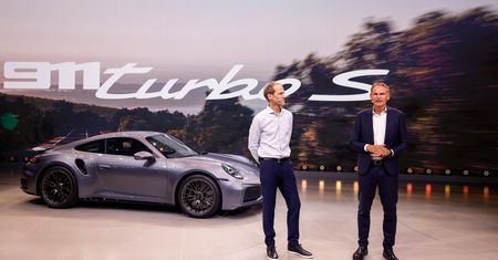 To on wykręcił rekord na Nordschleife. Jörg Bergmeister o kulisach prac nad nowym Porsche 911 Turbo S