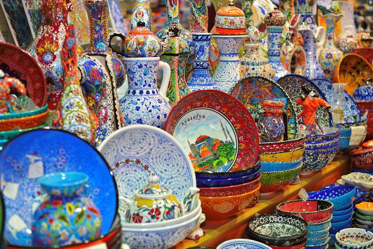 Pamiątek warto szukać na lokalnych bazarach