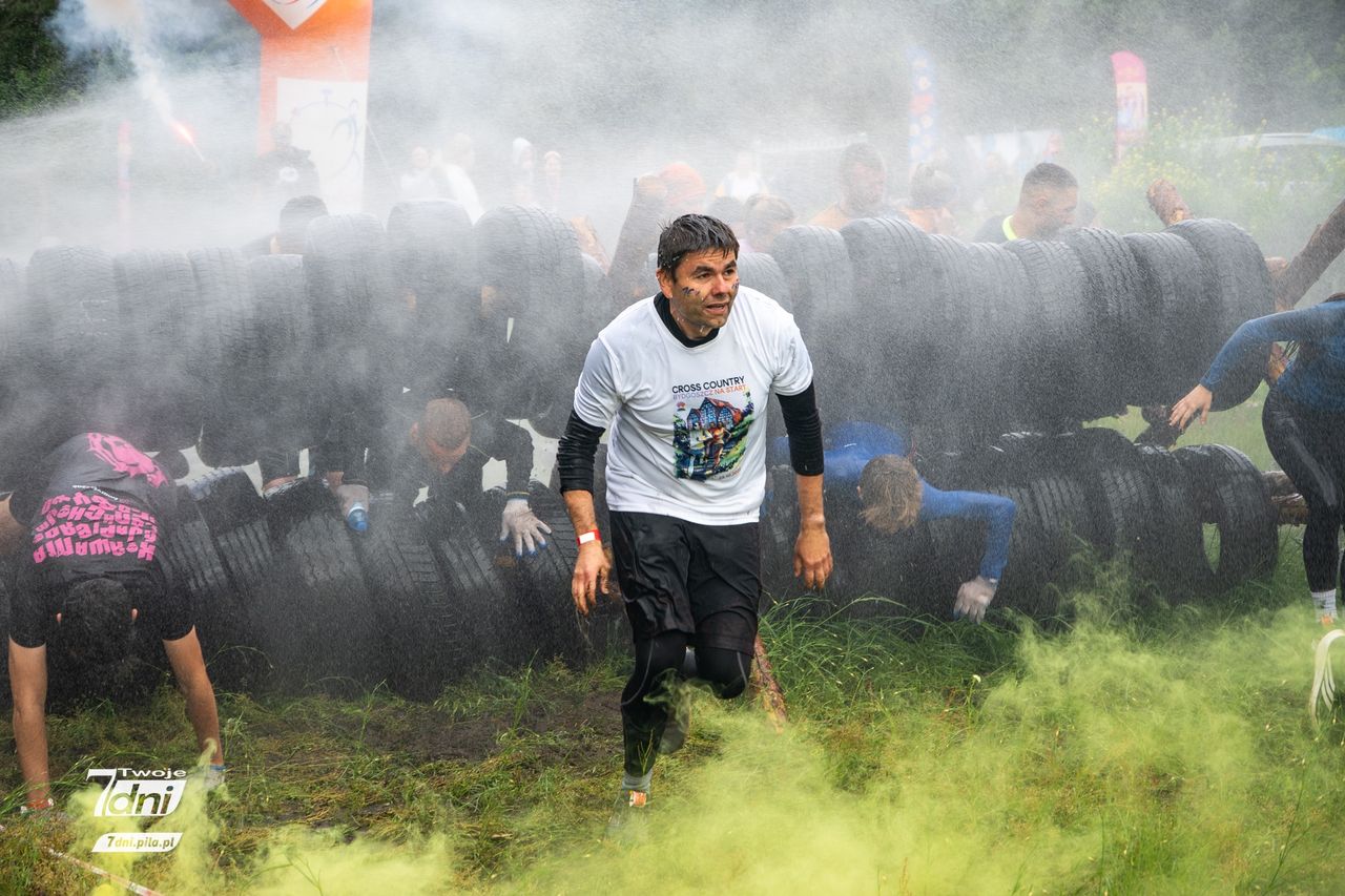 Ekstremalny bieg Miki Run na poligonie w Pile