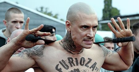 Mocny film o kibolach. Zobaczysz go w domu