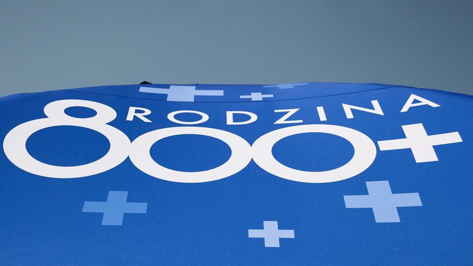 Cudzoziemcy mają otrzymywać 800 plus na nowych zasadach.