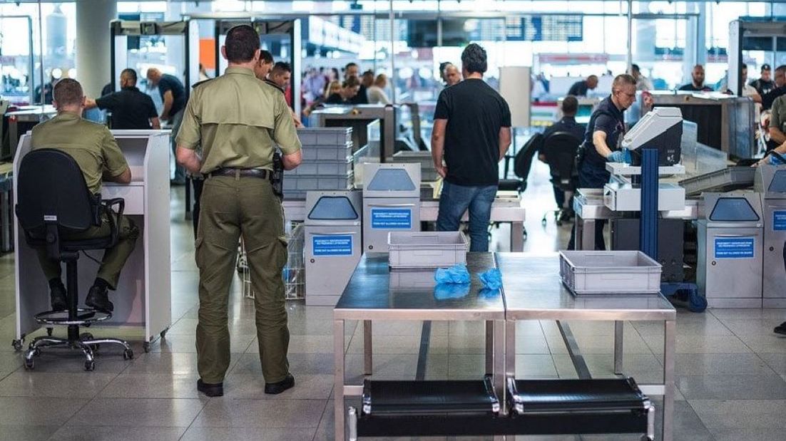 Podróżni surowo zapłacili za swój żart. Zdj. ilustracyjne 