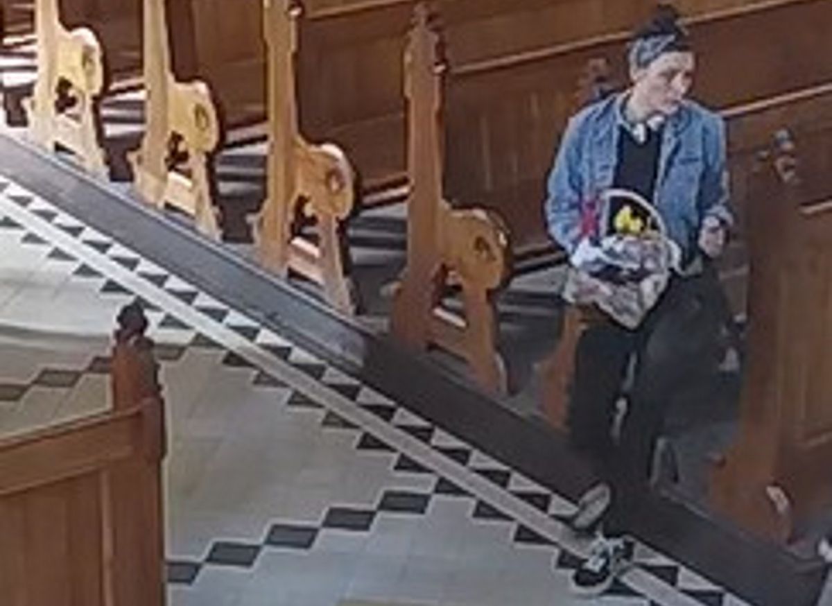 Kobieta przyłapana na grzechu w kościele. Policja prosi o pomoc
