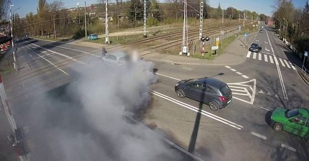 Francuski diesel "oszalał" i wywołał panikę. Zobacz, co powinno się robić w tej sytuacji