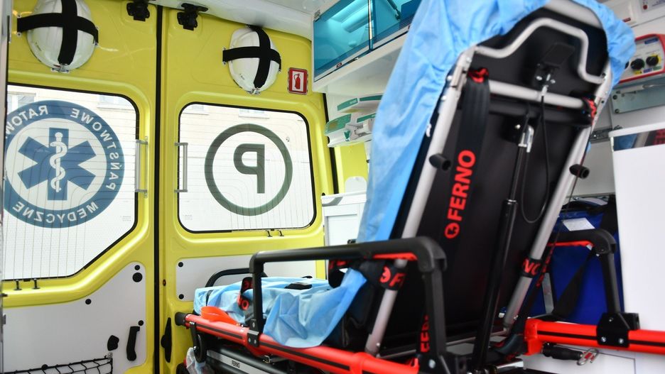 Pracownicy służb sanitarnych z Olsztyna ustalają osoby, które miały kontakt z kobietą prawdopodobnie chorą na odrę.