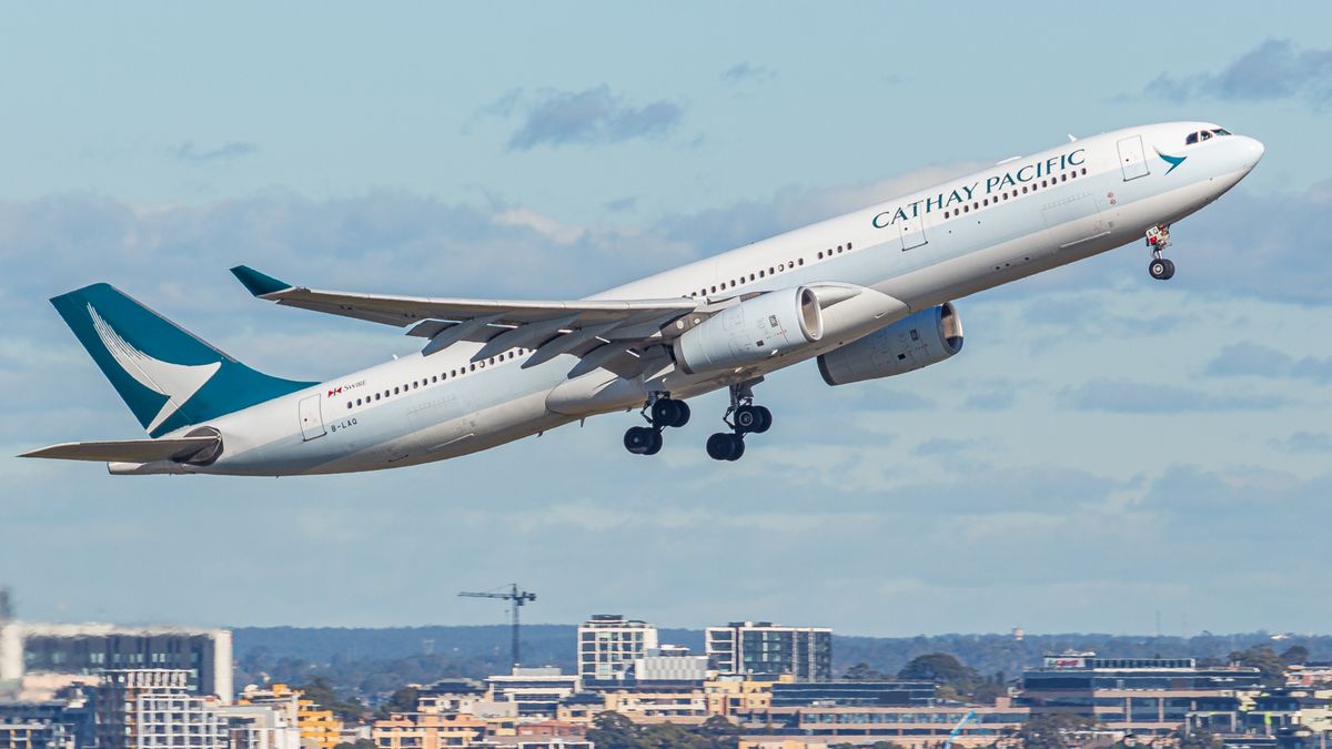 W samolocie linii Cathay Pacific doszło do incydentu