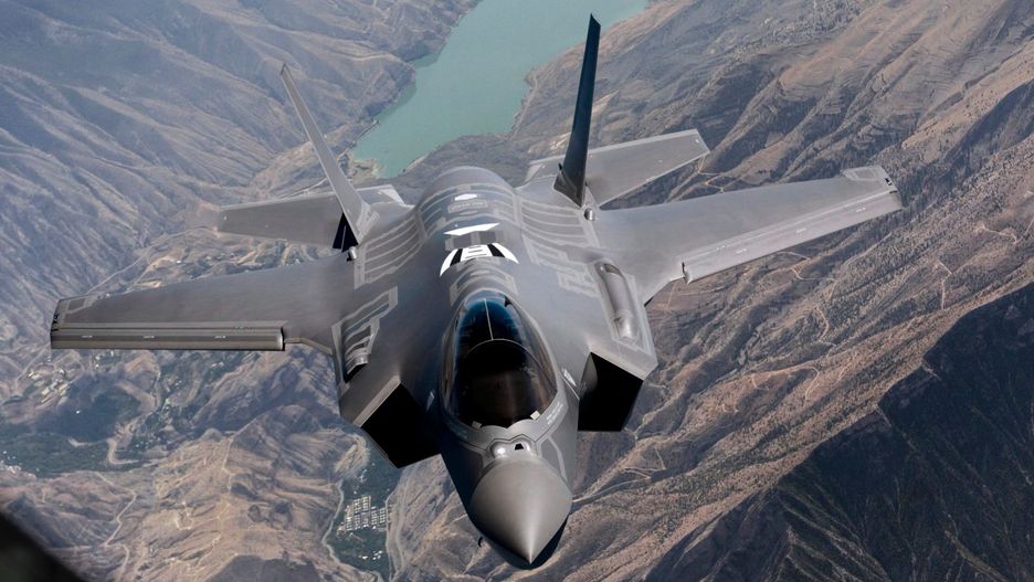 Amerykanie przebazują do Wielkiej Brytanii kolejne myśliwce F-35