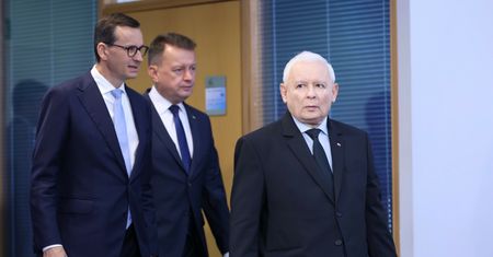 "Spiskowcy" mogą wrócić do gry. Morawiecki zagrożony