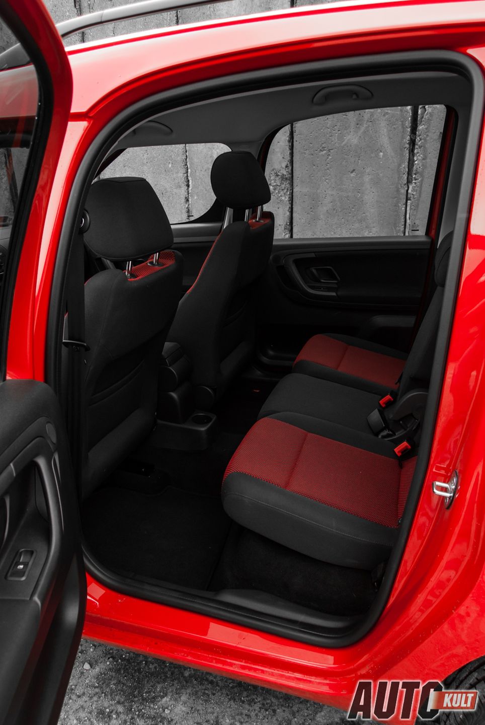 Škoda Roomster Noire 1.2 TSI - test [galeria] 11