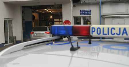 Załatwili sobie pieczątki przeglądu. Teraz mogą trafić do więzienia
