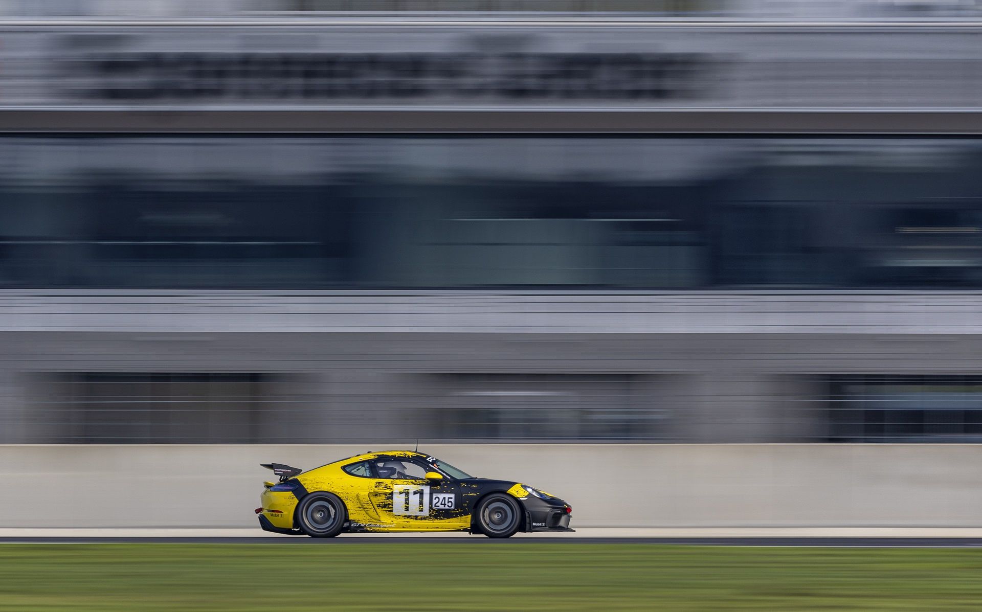Porsche 718 Cayman GT4 Clubsport (2022)