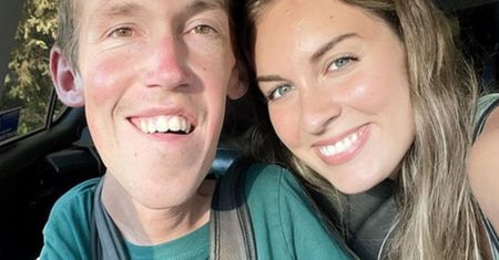Internauci wróżyli im szybki koniec związku. Shane i Hannah są rok po ślubie