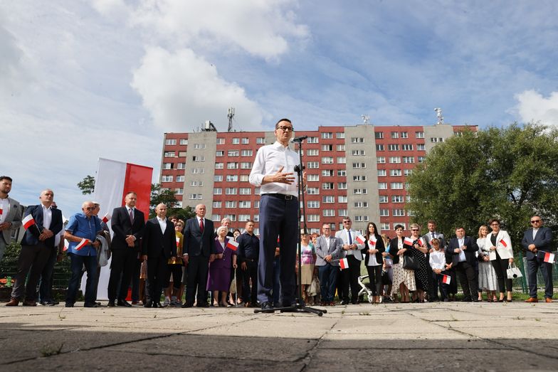 Siedem punktów w programie dla wielkiej płyty. Premier powiedział, ile będzie kosztować