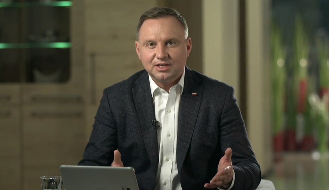 Andrzej Duda wypowiedział się na temat skreślenia "W pustyni i w puszczy” z listy lektur