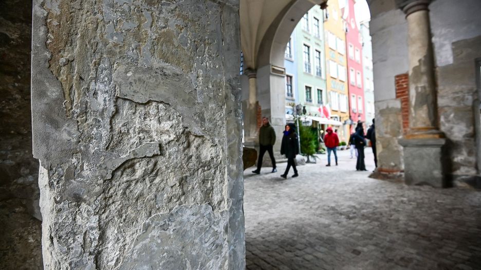 Złotej Bramy w Gdańsku nie można było oglądać od kilku lat. Zobaczcie więcej zdjęć.