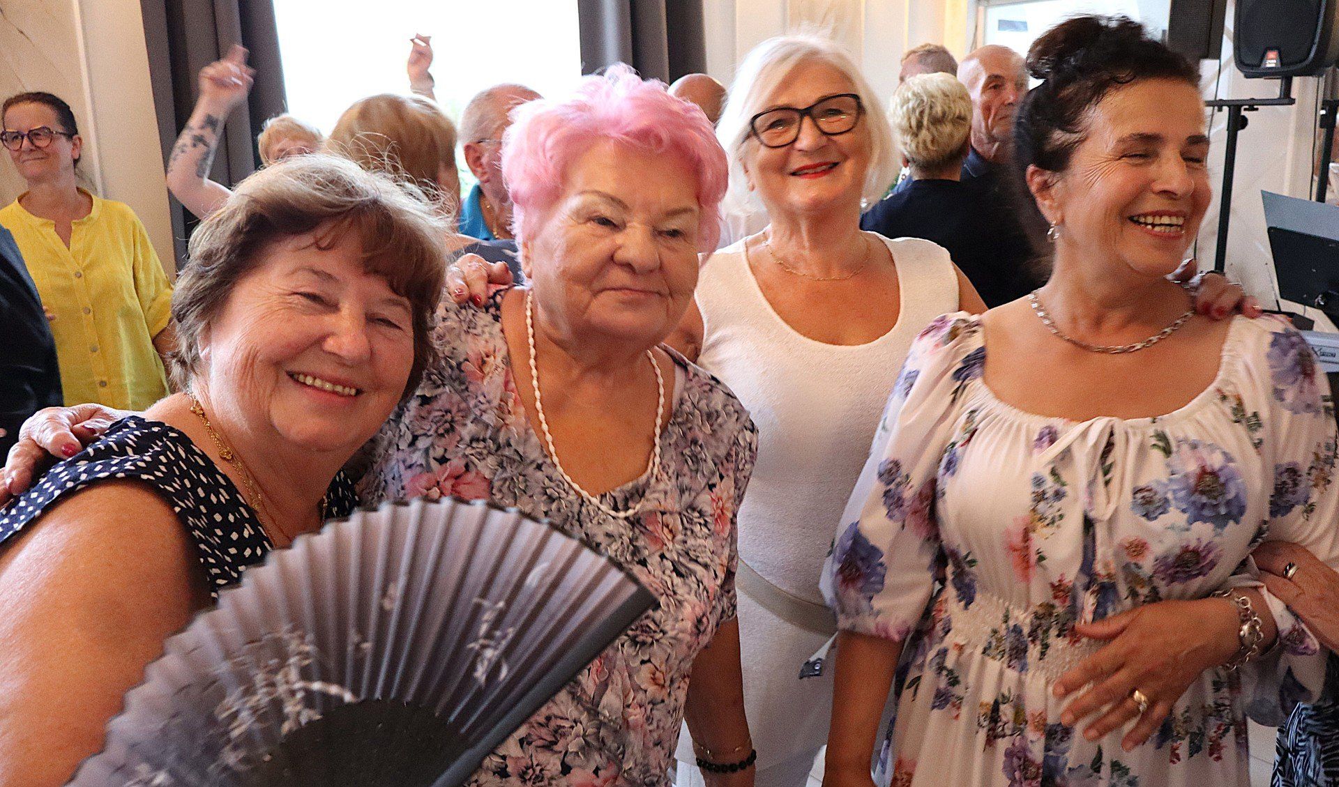 Seniorzy z Oświęcimia dobrą zabawą powitali lato.