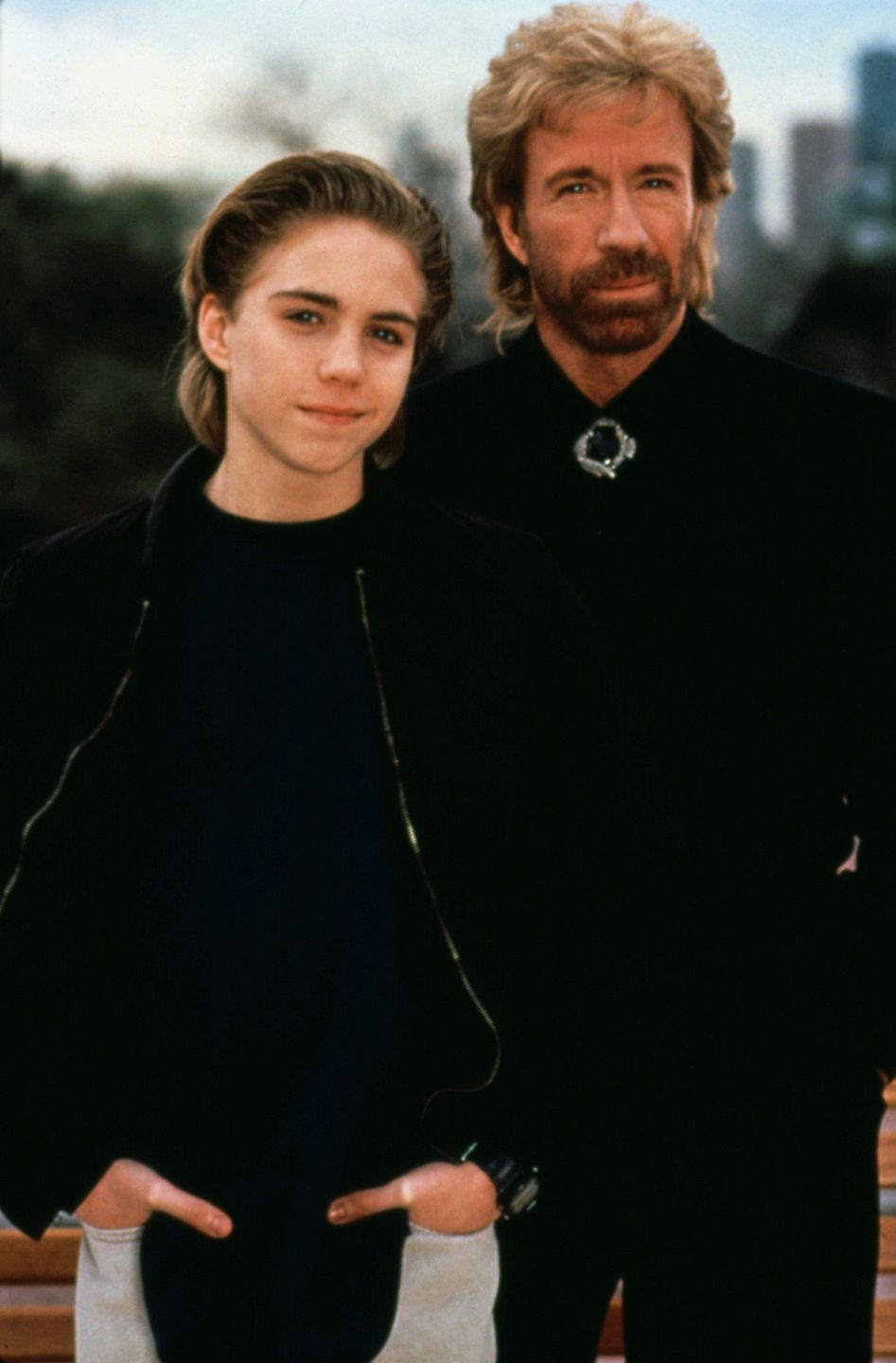 Chuck Norris i Jonathan Brandis w filmie &#34;Kumple&#34;