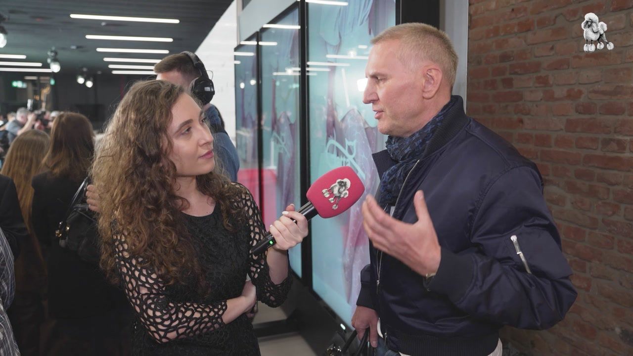 Krzysztof Gojdź z torebką za 120 tys. złotych
