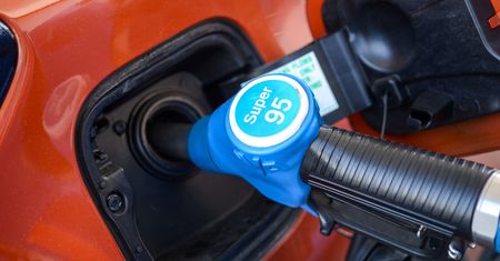 Niemcy: po rozejmie na Bliskim Wschodzie paliwa nadal drożeją