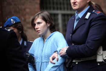 Amanda Knox odpowiada Mattowi Damonowi. "Mógł to pominąć"