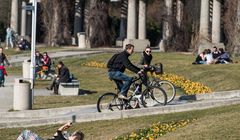 Na umowach cywilnoprawnych pracuje 2 mln pracowników w Polsce