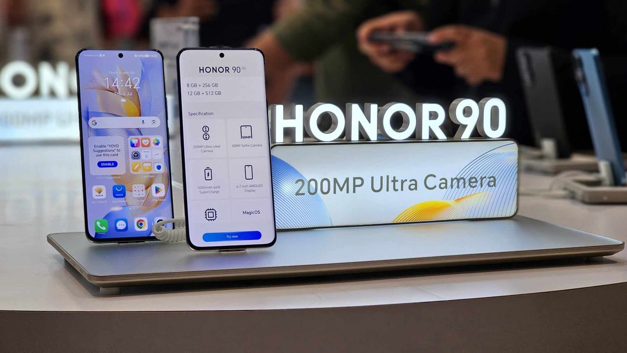 Honor 90