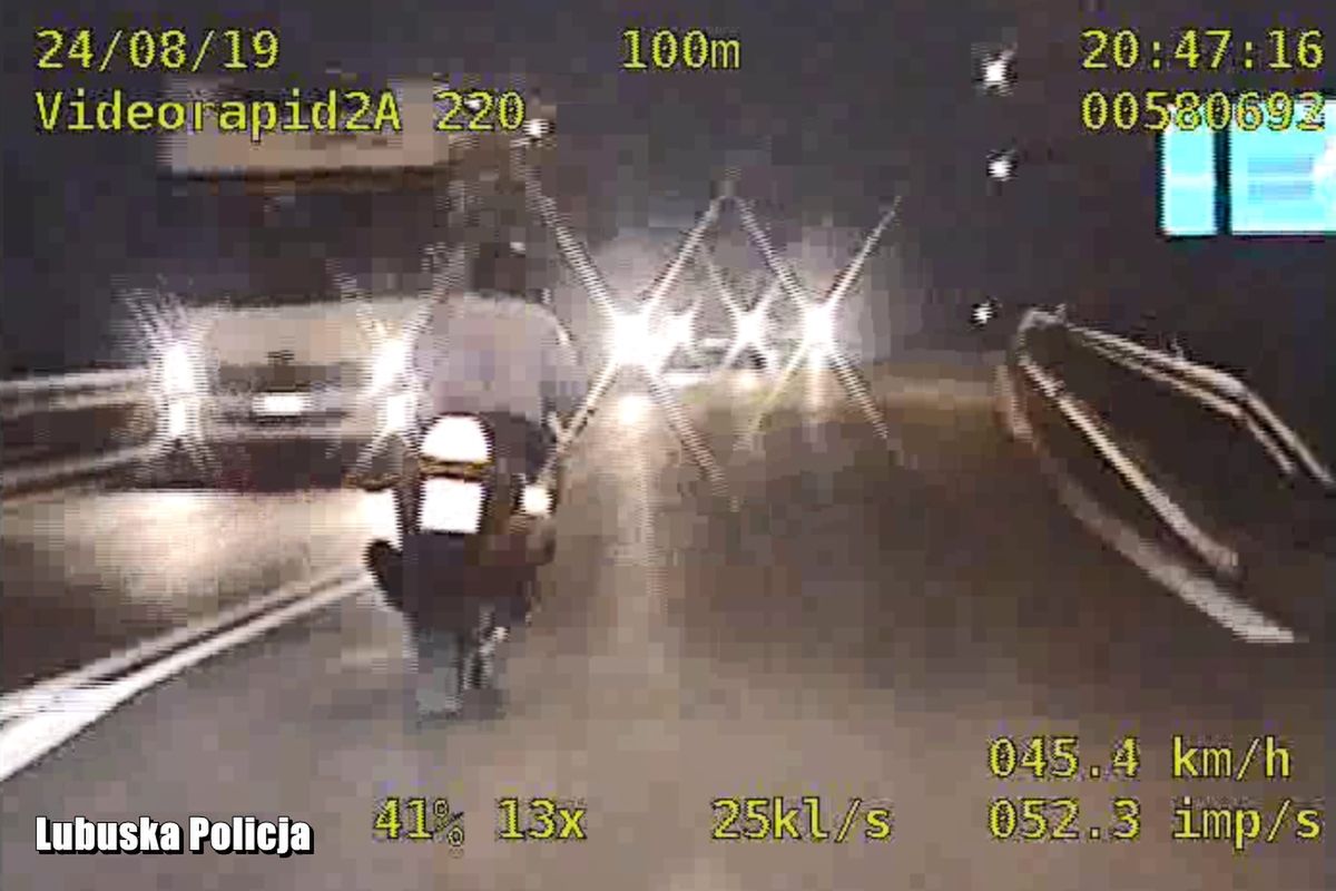Dwóch motocyklistów uciekało przed BMW w rejonie Świebodzina (fot. Lubuska Policja)
