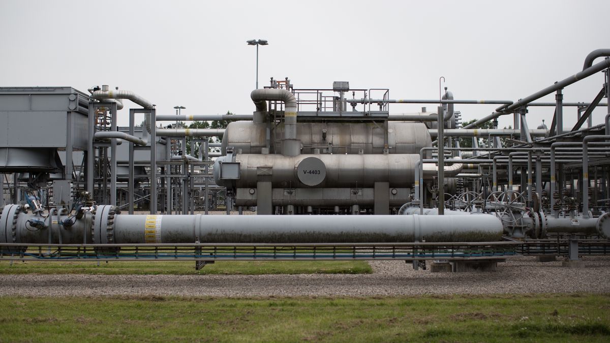 How Europe's Monster Gas Field Turned Into A Monster Headache
Natural gas extraction machinery and pipework stands above ground at an onshore site, operated by Nederlandse Aardolie Maatschappij BV (NAM), in the Loppersum gas field cluster in 't Zandt, Groningen, Netherlands, on Thursday, June 29, 2017. It took officials more than a year to start curbing output at Europes largest gas field to prevent what was once unforeseen from happening again, turning a major fuel exporter into a net importer nearly overnight. Photographer: Jasper Juinen/Bloomberg via Getty Images
Bloomberg
Europe, EMEA, E.U., Markets, EU, Energy, Gas, Business Finance and Industry
