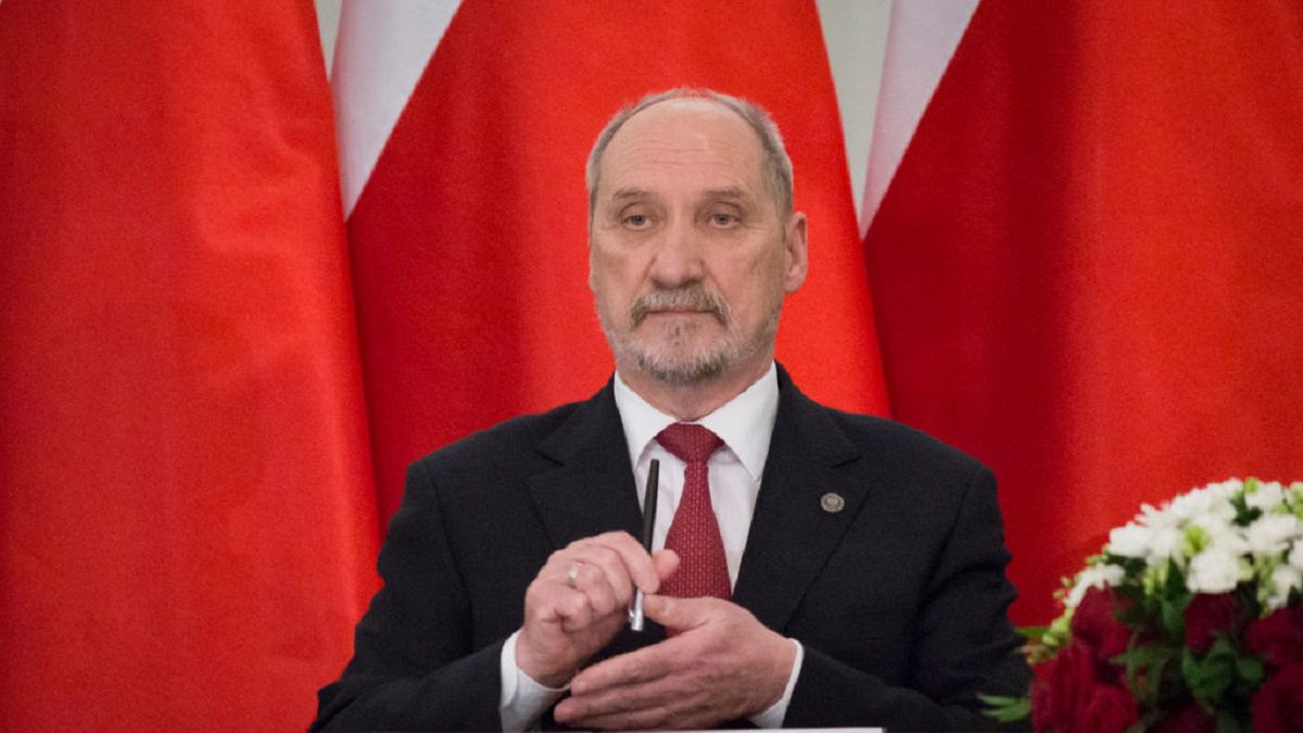 Antoni Macierewicz grzmi w serwisie X. Zdjęcie ilustracyjne. 