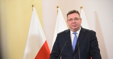 Solidarna Polska oczekuje od PiS "twardych negocjacji" z UE