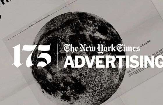 "New York Times" pokazuje 175 lat reklamy. Od biżuterii Tiffany’ego po e-bankowość