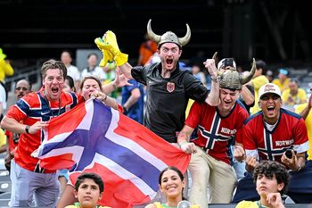 Szaleństwo w Norwegii. Kibice nie patrzą na ceny. "Samolot wyprzedany w kilka sekund"