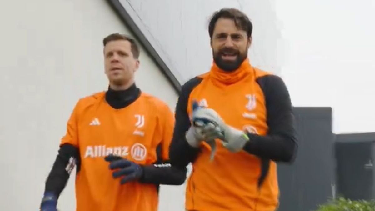 Wojciech Szczęsny i Carlo Pinsoglio przed treningiem Juventusu