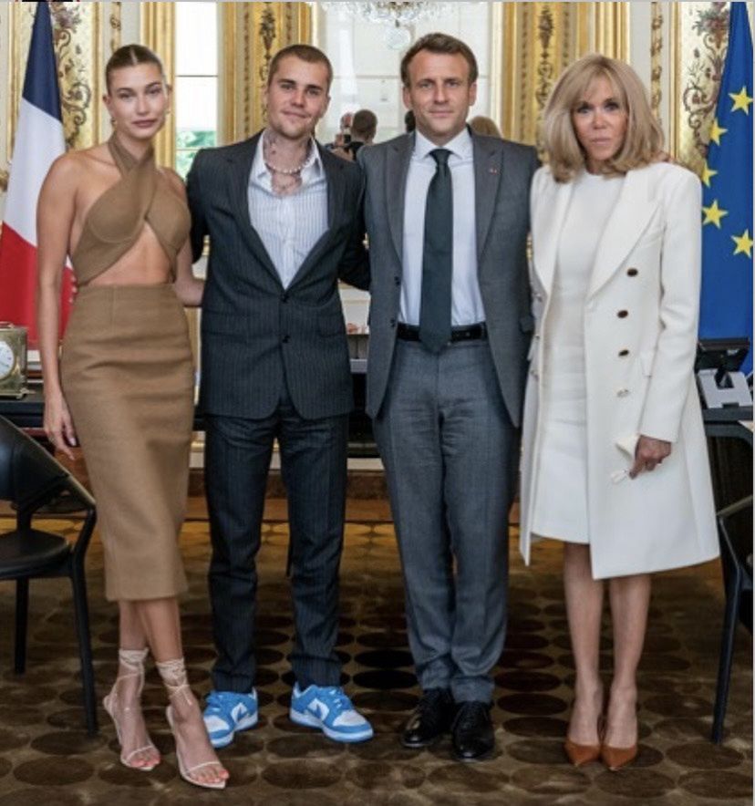 Justin i Hailey Bieber spotkali się z Emmanuelem Macronem