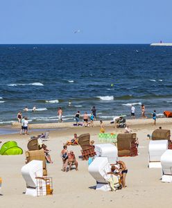 Zamykają kąpieliska na Pomorzu. Kontakt z wodą groźny dla zdrowia