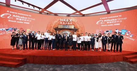 Alibaba w opałach. Ulubiony sklep Polaków pod lupą regulatorów