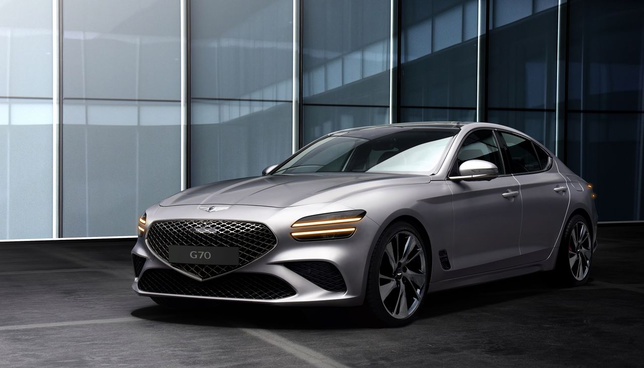 Genesis G70 przeszedł lifting i być może wreszcie doczekamy się go w Europie