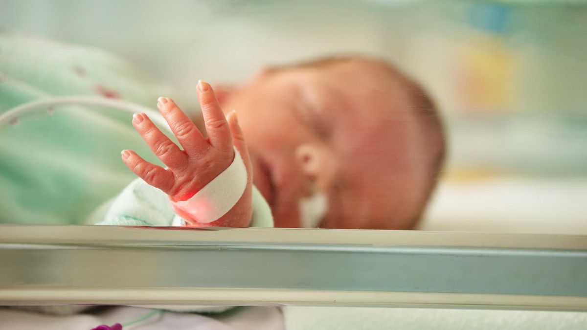 Dziewczynka urodziła się 56 dni po śmierci matki. Cud w Krakowie