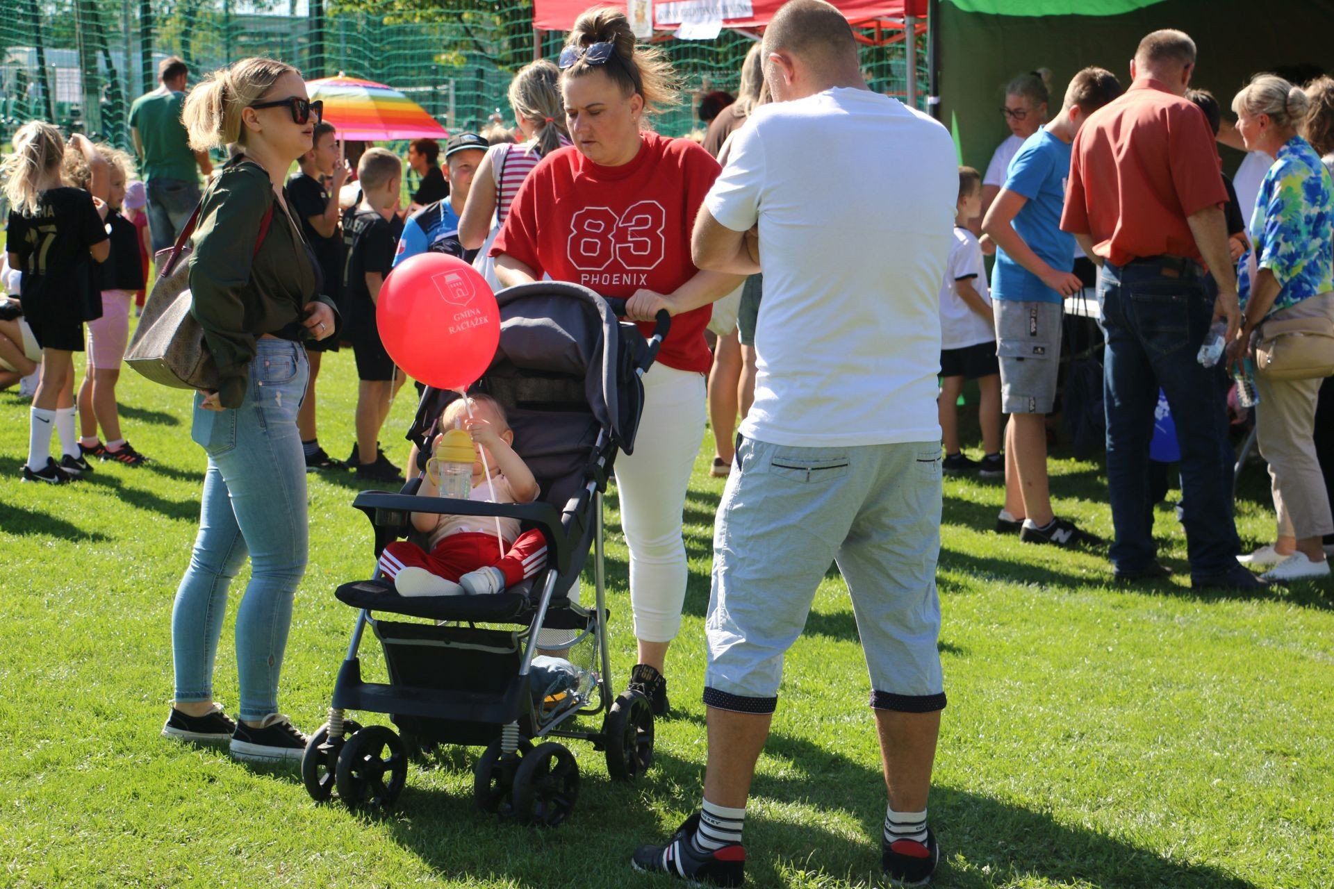Nowe boiska i bieżnie w Raciążku. Mieszkańcy świętowali podczas Pikniku Sportowego