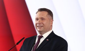 Czarnek zmienia zdanie ws. paneli. "Nie zdejmę, dopóki nie będzie taniego prądu"