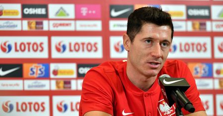 Afera z premiami z awans. Lewandowski szczerze: dostaliśmy niemoralną propozycję