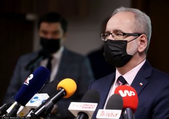 Minister zdrowia: w środę lub w piątek możliwe kolejne restrykcje