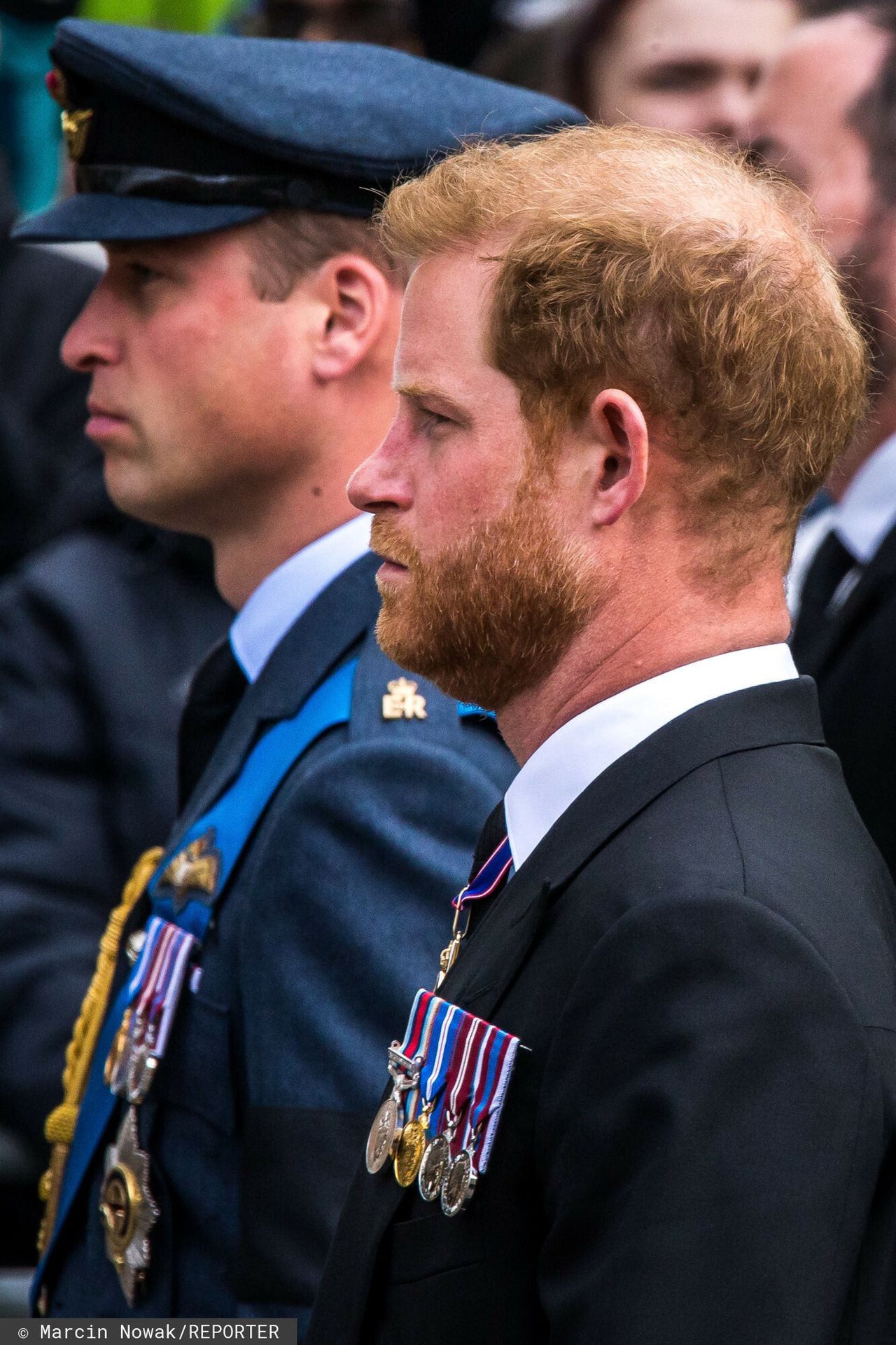 Prince Harry is THROWING A PUNCH AT THE KING'S NOSE? Experts assess: "It will be seen as a disregard for King Charles III."