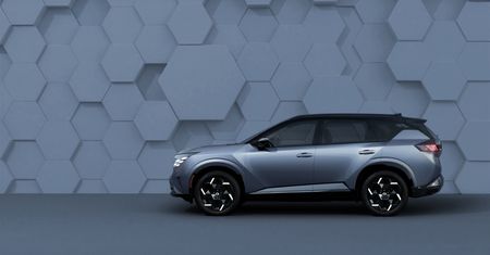 Tak będzie wyglądał nowy X-Trail. Nissan pokazał pierwsze zdjęcia
