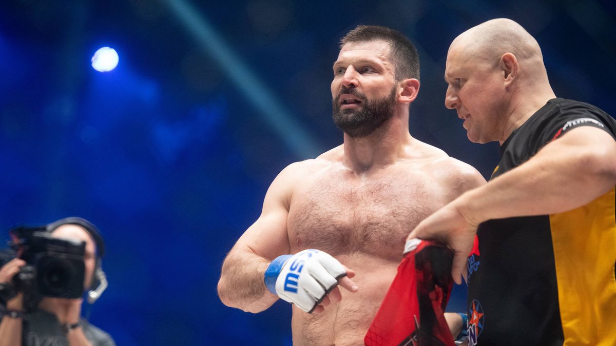 Szymon Ko�ecki
Grzegorz Micha�owski
gala KSW 47 The X-Warriors, KSW47, Mariusz Pudzianowski, sport, Szymon Ko�ecki